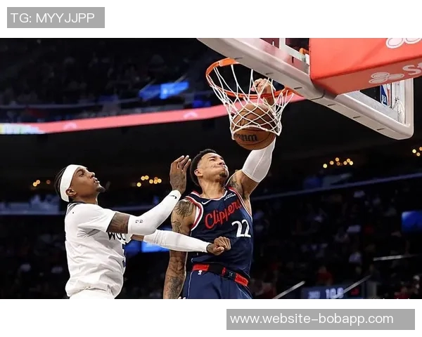 快船队正式签约乔丹米勒为球队注入新活力本季场均91分表现出色