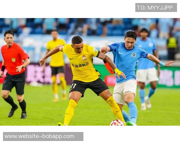 媒体人分析杨希加盟海港背后的利益博弈与浙江西海岸的平衡策略 媒体人分析杨希加盟海港背后的利益博弈与浙江西海岸的平衡策略